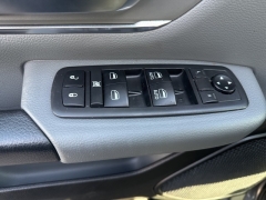 Used 2019  Ram 1500 4WD Crew Cab Big Horn&sol;Lone Star at A&plus; Autobrokers near Mt&period; Vernon&comma; OH