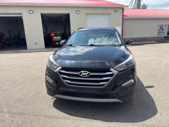 Used 2018  Hyundai Tucson 4d SUV AWD Value at A&plus; Autobrokers near Mt&period; Vernon&comma; OH