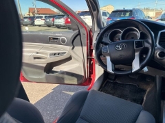 Used 2012  Toyota Tacoma 4WD Double Cab Short Bed Auto at A&plus; Autobrokers near Mt&period; Vernon&comma; OH