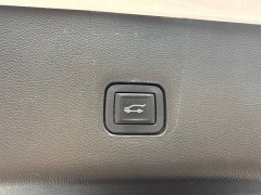 Used 2018  Chevrolet Traverse 4d SUV AWD LT Cloth w&sol;1LT at A&plus; Autobrokers near Mt&period; Vernon&comma; OH