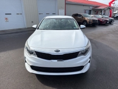 Used 2017  Kia Optima 4d Sedan EX at A&plus; Autobrokers near Mt&period; Vernon&comma; OH