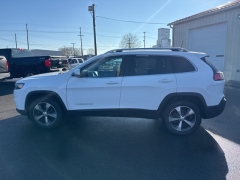 Used 2020  Jeep Cherokee 4d SUV 4WD Limited 3&period;2L at A&plus; Autobrokers near Mt&period; Vernon&comma; OH