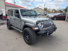 Used 2018  Jeep Wrangler Unlimited 4d SUV 4WD Sport at A+ Autobrokers near Mt. Vernon, OH
