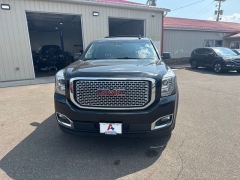Used 2017  GMC Yukon 4d SUV 4WD Denali at A&plus; Autobrokers near Mt&period; Vernon&comma; OH