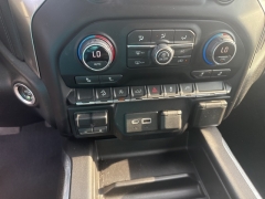 Used 2020  Chevrolet Silverado 1500 4WD Crew Cab LT Trail Boss at A+ Autobrokers near Mt. Vernon, OH