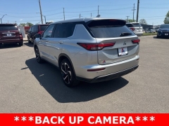 Used 2022  Mitsubishi Outlander ES S-AWC at A&plus; Autobrokers near Mt&period; Vernon&comma; OH