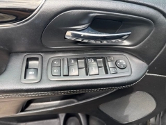 Used 2016  Dodge Grand Caravan 4d Wagon SXT Plus at A&plus; Autobrokers near Mt&period; Vernon&comma; OH