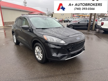 2022 Ford Escape SE's photo