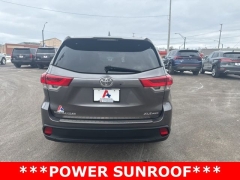 Used 2018  Toyota Highlander 4d SUV AWD XLE at A&plus; Autobrokers near Mt&period; Vernon&comma; OH
