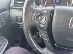 Used 2017  Honda Pilot 4d SUV AWD Elite at A&plus; Autobrokers near Mt&period; Vernon&comma; OH