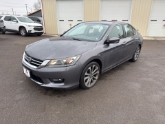 Used 2015  Honda Accord Sedan 4d Sport CVT at A&plus; Autobrokers near Mt&period; Vernon&comma; OH