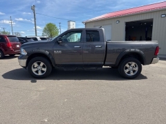 Used 2016  Ram 1500 4WD Quad Cab Big Horn at A&plus; Autobrokers near Mt&period; Vernon&comma; OH