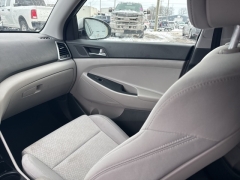 Used 2017  Hyundai Tucson 4d SUV AWD SE Plus at A&plus; Autobrokers near Mt&period; Vernon&comma; OH