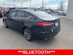 Used 2020  Ford Fusion 4d Sedan AWD SE at A&plus; Autobrokers near Mt&period; Vernon&comma; OH