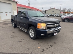 Used 2009  Chevrolet Silverado 1500 4WD Ext Cab LT at A&plus; Autobrokers near Mt&period; Vernon&comma; OH