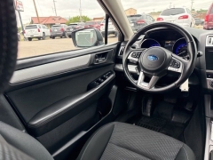 Used 2017  Subaru Outback 4d SUV 2&period;5i Premium at A&plus; Autobrokers near Mt&period; Vernon&comma; OH
