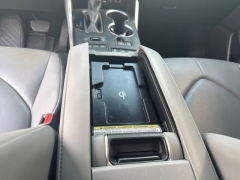 Used 2020  Toyota Highlander 4d SUV AWD XLE at A&plus; Autobrokers near Mt&period; Vernon&comma; OH