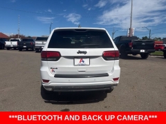 Used 2018  Jeep Grand Cherokee 4d SUV 4WD Laredo Altitude at A&plus; Autobrokers near Mt&period; Vernon&comma; OH