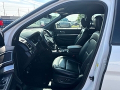 Used 2018  Ford Explorer 4d SUV 4WD XLT at A&plus; Autobrokers near Mt&period; Vernon&comma; OH