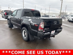Used 2011  Toyota Tacoma 4WD Double Cab Short Bed Auto at A&plus; Autobrokers near Mt&period; Vernon&comma; OH