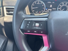 Used 2022  Mitsubishi Outlander ES S-AWC at A&plus; Autobrokers near Mt&period; Vernon&comma; OH
