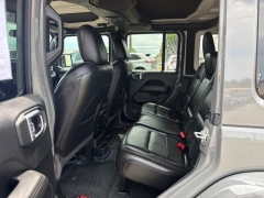 Used 2021  Jeep Wrangler Unlimited Sahara Altitude 4x4 at A&plus; Autobrokers near Mt&period; Vernon&comma; OH