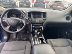 Used 2020  Nissan Pathfinder 4d SUV 4WD S at A&plus; Autobrokers near Mt&period; Vernon&comma; OH