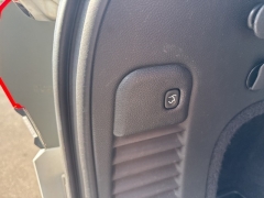 Used 2018  Jeep Grand Cherokee 4d SUV 4WD Limited V6 at A&plus; Autobrokers near Mt&period; Vernon&comma; OH