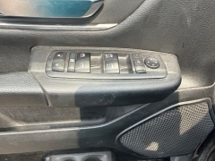 Used 2020  Ram 1500 4WD Crew Cab Big Horn at A&plus; Autobrokers near Mt&period; Vernon&comma; OH