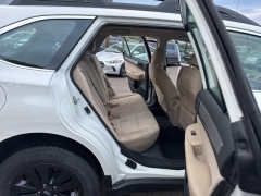 Used 2019  Subaru Outback 4d SUV 2&period;5i at A&plus; Autobrokers near Mt&period; Vernon&comma; OH