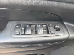 Used 2019  Jeep Grand Cherokee 4d SUV 4WD Laredo Altitude at A&plus; Autobrokers near Mt&period; Vernon&comma; OH