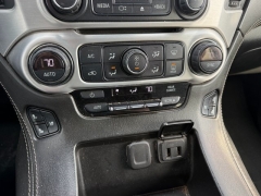 Used 2020  GMC Yukon XL 4d SUV 4WD SLT at A&plus; Autobrokers near Mt&period; Vernon&comma; OH