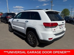 Used 2017  Jeep Grand Cherokee 4d SUV 4WD Limited at A&plus; Autobrokers near Mt&period; Vernon&comma; OH