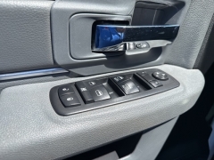 Used 2017  Ram 2500 4WD Crew Cab SLT at A&plus; Autobrokers near Mt&period; Vernon&comma; OH