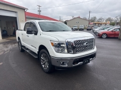 Used 2018  Nissan Titan 4WD Crew Cab SL at A+ Autobrokers near Mt. Vernon, OH