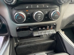 Used 2020  Ram 1500 4WD Crew Cab Big Horn at A&plus; Autobrokers near Mt&period; Vernon&comma; OH