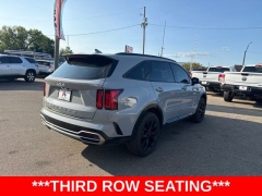 Used 2022  Kia Sorento SX FWD at A&plus; Autobrokers near Mt&period; Vernon&comma; OH