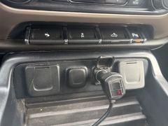 Used 2015  GMC Sierra 2500 4WD Crew Cab Denali at A&plus; Autobrokers near Mt&period; Vernon&comma; OH