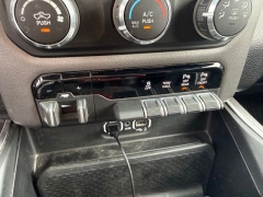 Used 2020  Ram 2500 4WD Crew Cab Big Horn at A&plus; Autobrokers near Mt&period; Vernon&comma; OH
