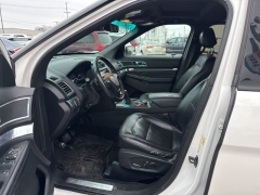 Used 2017  Ford Explorer 4d SUV 4WD Limited at A&plus; Autobrokers near Mt&period; Vernon&comma; OH