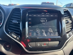 Used 2020  Jeep Cherokee 4d SUV 4WD Limited 3&period;2L at A&plus; Autobrokers near Mt&period; Vernon&comma; OH