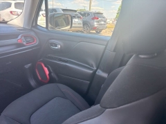 Used 2015  Jeep Renegade 4d SUV 4WD Trailhawk at A&plus; Autobrokers near Mt&period; Vernon&comma; OH