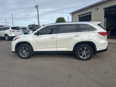 Used 2019  Toyota Highlander 4d SUV AWD XLE at A&plus; Autobrokers near Mt&period; Vernon&comma; OH