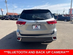 Used 2017  Toyota Highlander 4d SUV AWD Limited Platinum at A&plus; Autobrokers near Mt&period; Vernon&comma; OH