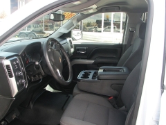 Used 2018 Chevrolet Silverado 1500 4WD Crew Cab LT Z71 at Extreme Truck Outfitters near Casper, WY