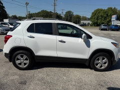 Used 2017  Chevrolet Trax 4d SUV AWD LT at Dave White Auto Credit near Sylvania, OH