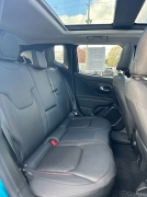 Used 2020  Jeep Renegade 4d SUV 4WD Trailhawk at Dave White Auto Credit near Sylvania, OH