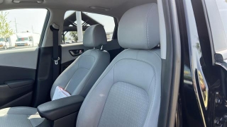Used 2018 Hyundai Kona 4d SUV AWD Limited at Dave White Auto Credit near Sylvania, OH