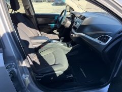 Used 2016  Dodge Journey 4d SUV FWD SXT at Dave White Auto Credit near Sylvania, OH