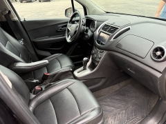 Used 2016  Chevrolet Trax 4d SUV AWD LTZ at Dave White Auto Credit near Sylvania, OH